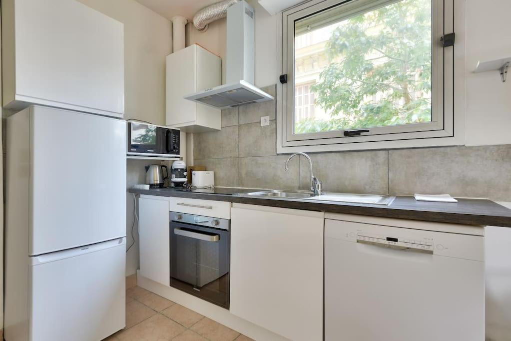 Superbe Studio Vieux Nice 1 Min A Pied De La Plage Buitenkant foto